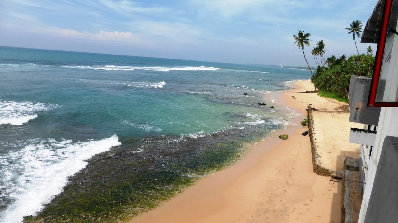 Ocean Reef Hotel Hikkaduwa Buitenkant foto