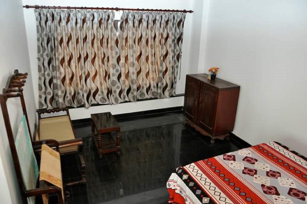 Ocean Reef Hotel Hikkaduwa Buitenkant foto